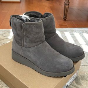 Short Gray Kristin UGG boots.